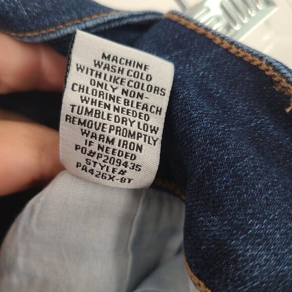 Almost Famous Jeans Women's Size 7 90's Fit Light Wash Distressed Denim - Picture 6 of 6